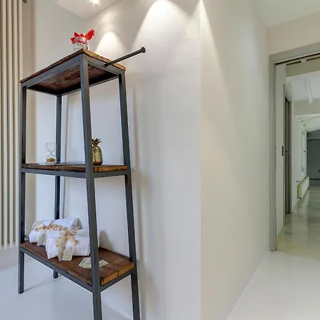 Victor Apartment By Mamo Florence-3